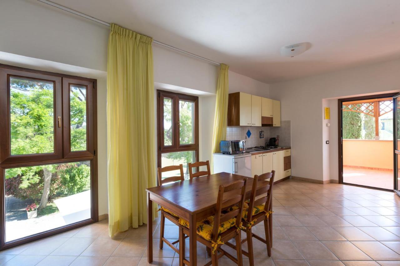 Agriturismo Le Vecchie Scuole Campiglia Marittima Eksteriør billede