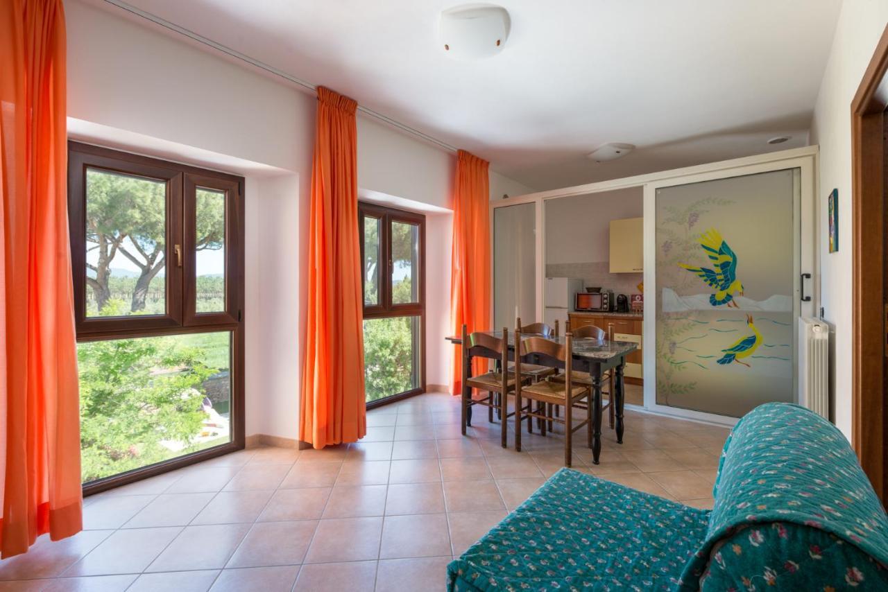 Agriturismo Le Vecchie Scuole Campiglia Marittima Eksteriør billede