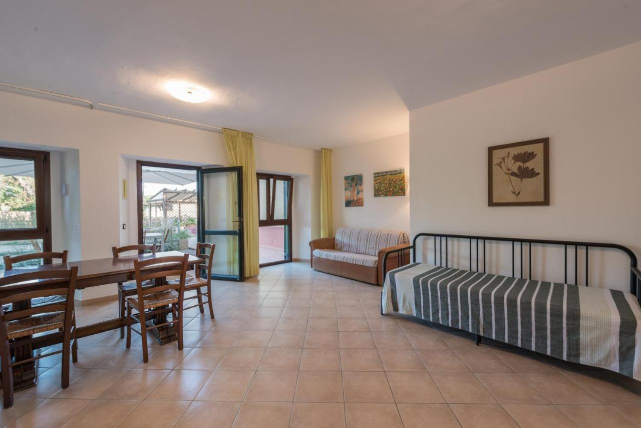 Agriturismo Le Vecchie Scuole Campiglia Marittima Eksteriør billede